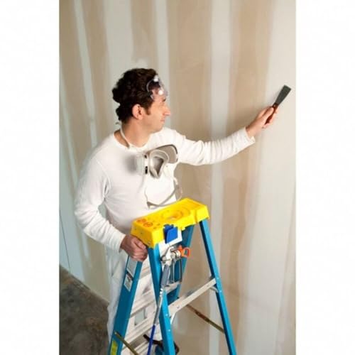 Werner 250-Pound Duty Rating Type I Fiberglass Stepladder