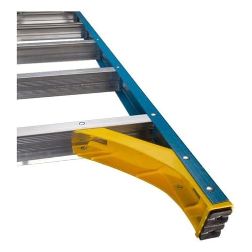 Werner 250-Pound Duty Rating Type I Fiberglass Stepladder