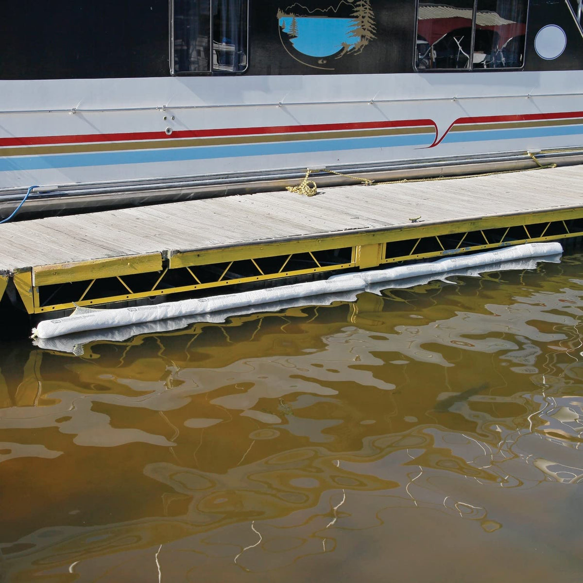 New Pig Oil-Only Absorbent Boom
