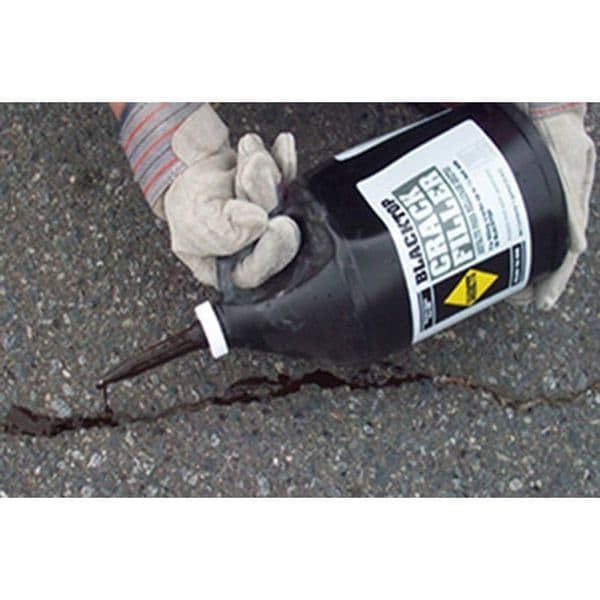 Sakrete Blacktop Crack Filler, 1 Gallon